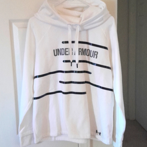 Under Armour Pullover Sweatshirt - Picture 1 of 4